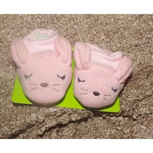 Bunnybaby booties on card one size